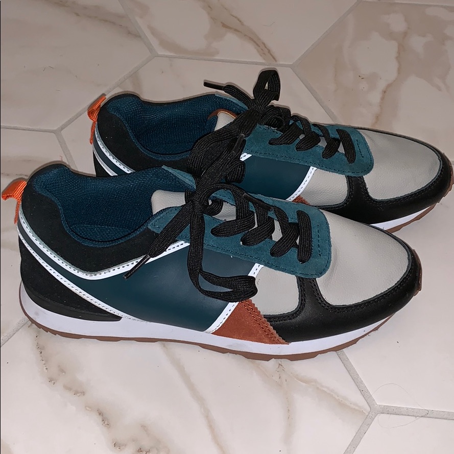 Zara Sneakers
